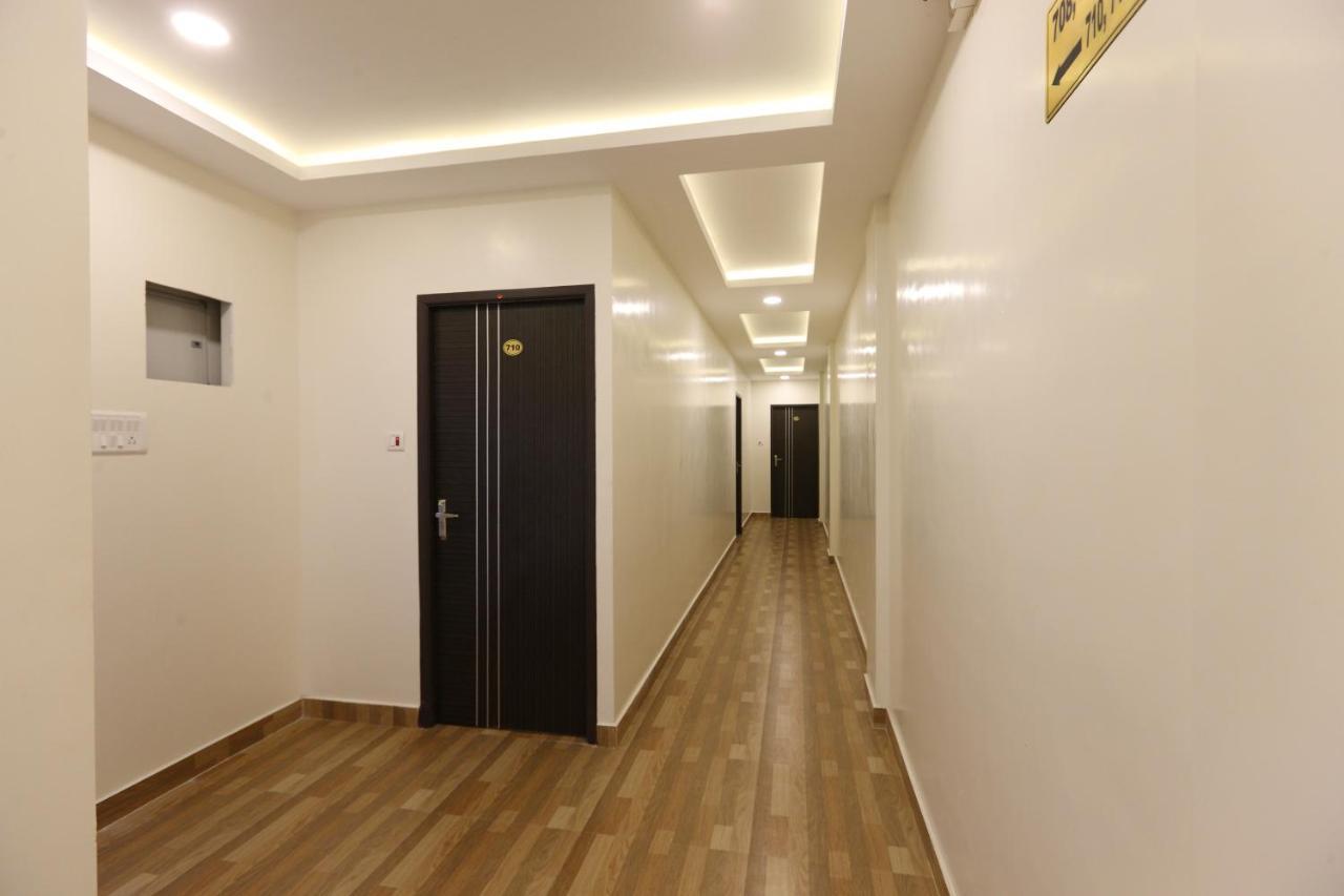 Hotel Rich Inn チェンナイ エクステリア 写真
